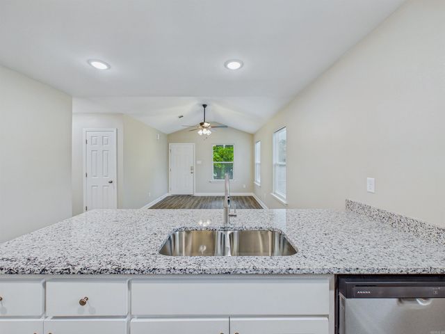 6109 Whitby Rd., North Little Rock, AR 72118
