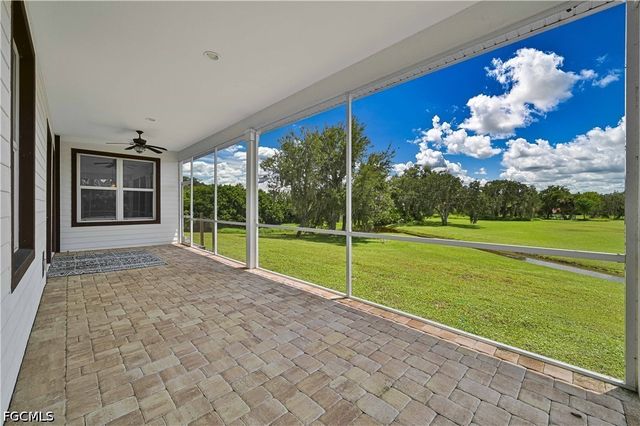 18111 Riverchase CT, Alva, FL 33920