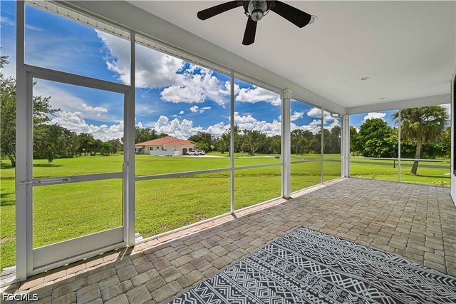 18111 Riverchase CT, Alva, FL 33920