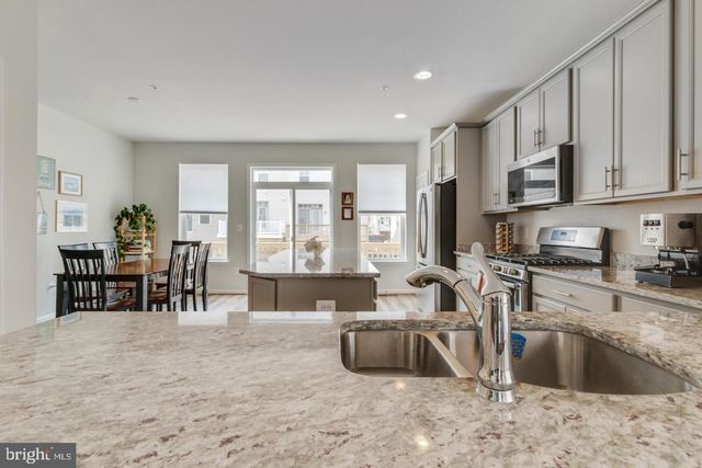 16211 COOLIDGE, Silver Spring, MD 20906