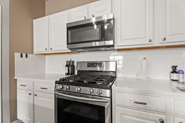 9053 NW 143rd Street, Yukon, OK 73099