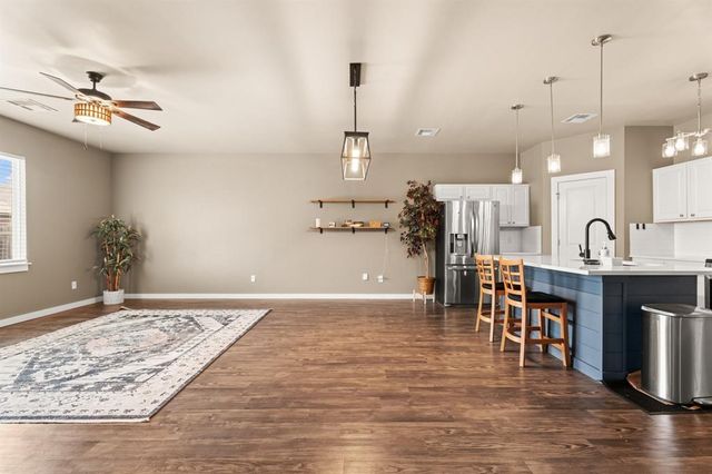 9053 NW 143rd Street, Yukon, OK 73099