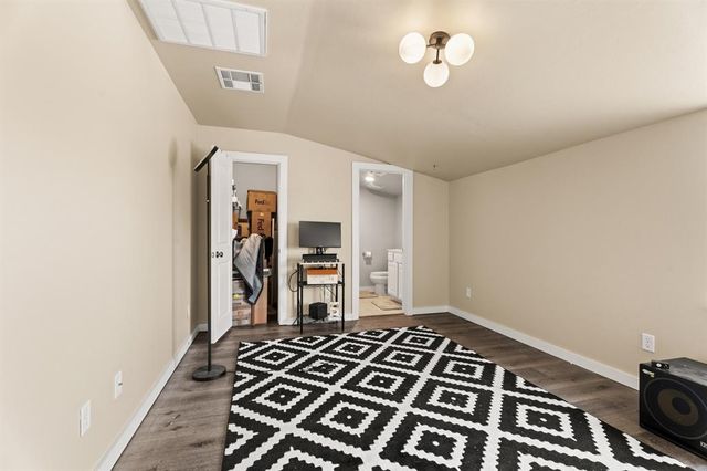 9053 NW 143rd Street, Yukon, OK 73099