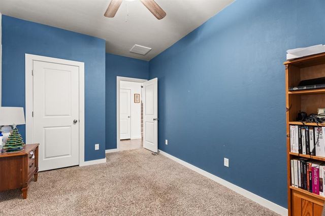 9053 NW 143rd Street, Yukon, OK 73099