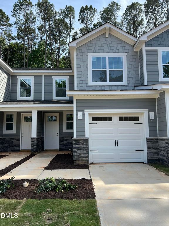 2919 Spring Manor Way, Garner, NC 27529