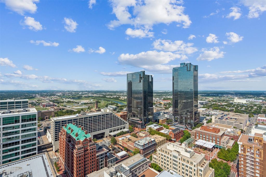 500 Throckmorton Street 2702, Fort Worth, TX 76102 — exterior