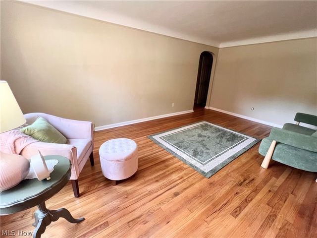 24104 Smith Avenue, Westlake, OH 44145