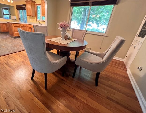 24104 Smith Avenue, Westlake, OH 44145
