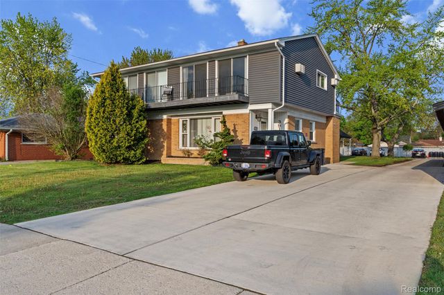 3915 Devon, Royal Oak, MI 48073