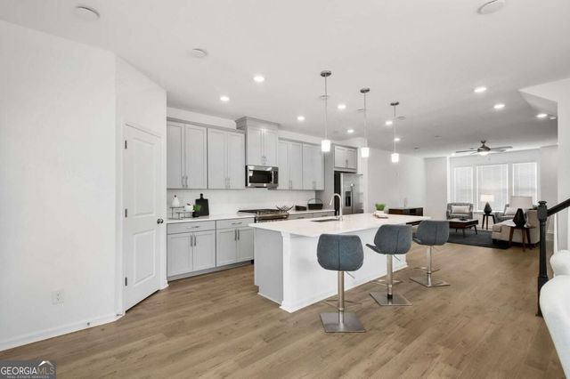 4110 Pierson Trace 4110, Suwanee, GA 30024