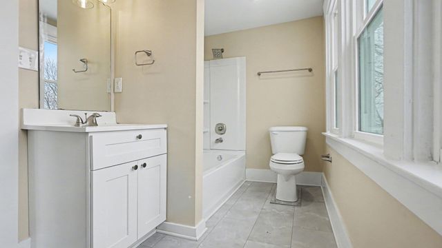 9 Park Avenue, Elsmere, KY 41018