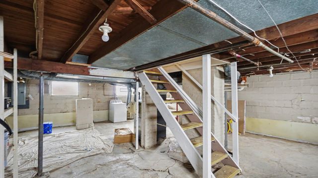 9 Park Avenue, Elsmere, KY 41018