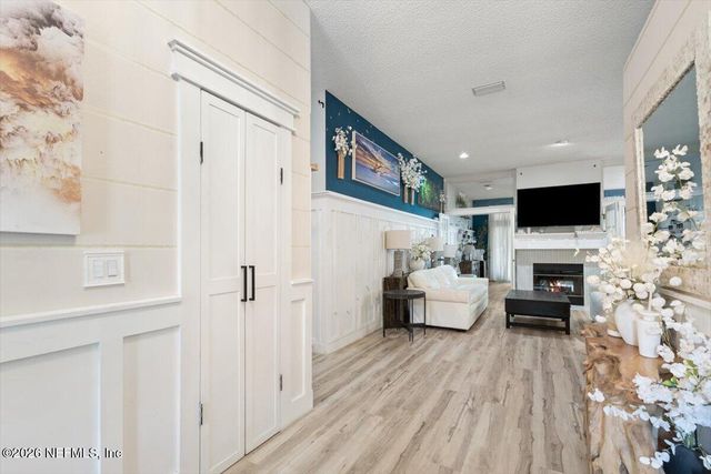 2118 BIRCH BARK Court E, Jacksonville, FL 32246