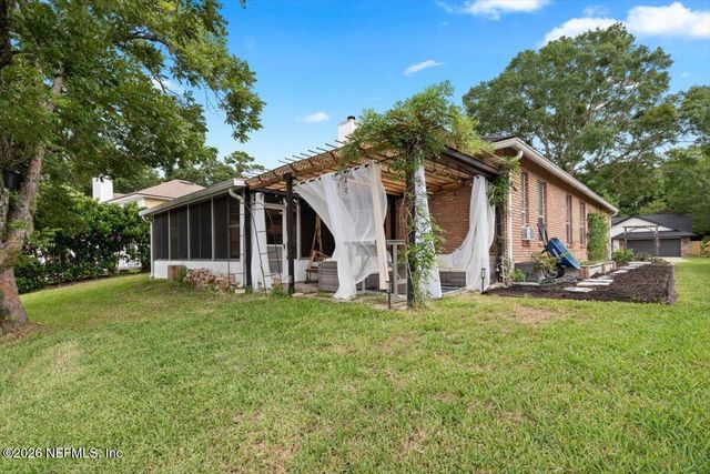 2118 BIRCH BARK Court E, Jacksonville, FL 32246