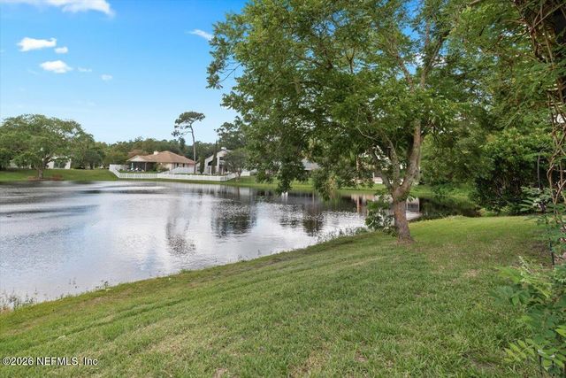 2118 BIRCH BARK Court E, Jacksonville, FL 32246