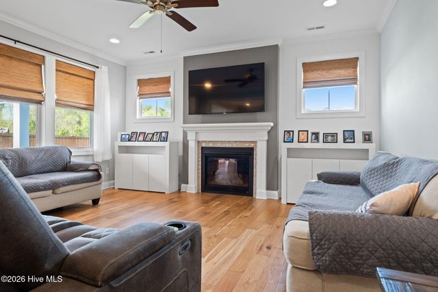 183 Grandview Drive, Hampstead, NC 28443