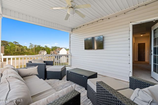 183 Grandview Drive, Hampstead, NC 28443