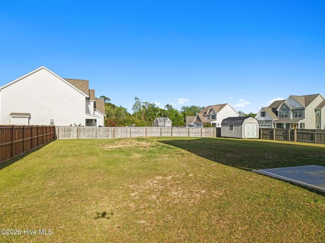 183 Grandview Drive, Hampstead, NC 28443