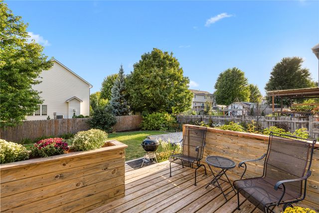 12204 Valdez Drive, Urbandale, IA 50323