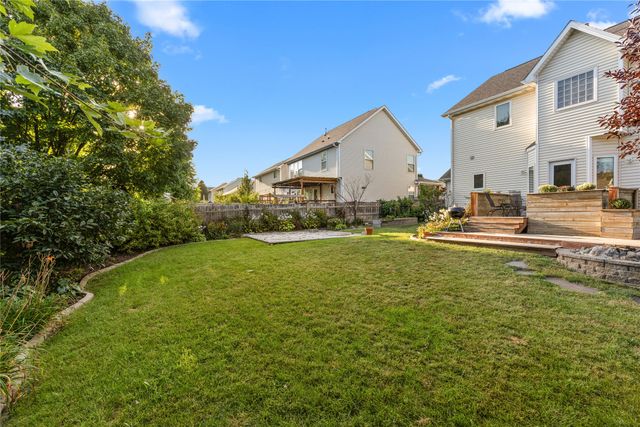 12204 Valdez Drive, Urbandale, IA 50323