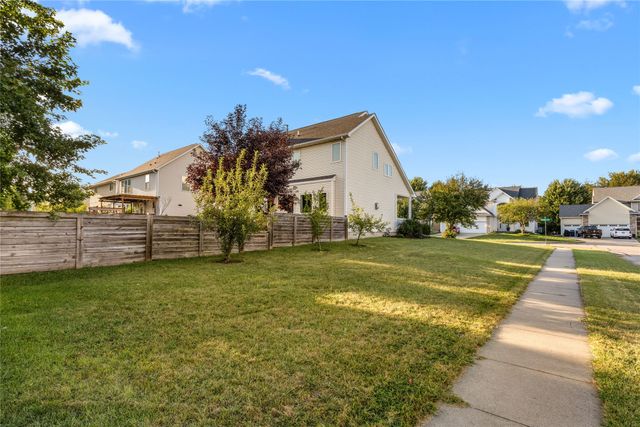 12204 Valdez Drive, Urbandale, IA 50323