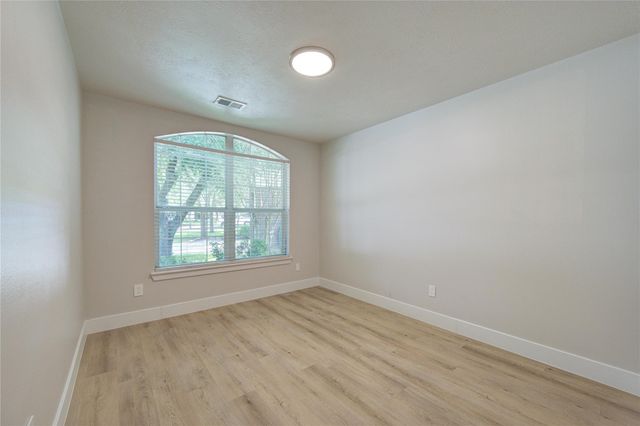 4931 Lake Catherine Court, Richmond, TX 77407