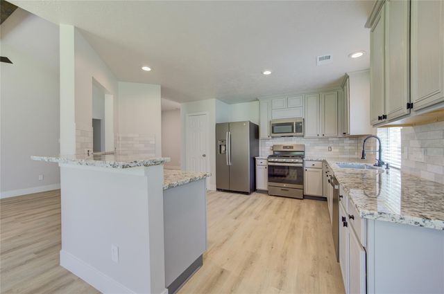 4931 Lake Catherine Court, Richmond, TX 77407