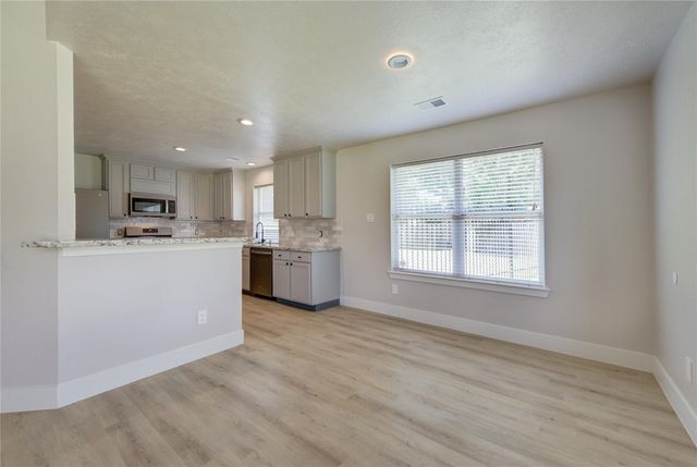 4931 Lake Catherine Court, Richmond, TX 77407