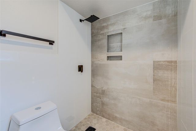 4931 Lake Catherine Court, Richmond, TX 77407