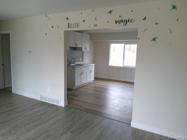 2710 Eaton Place, Flint, MI 48506