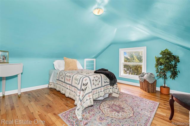 22915 13 MILE Road, St. Clair Shores, MI 48082