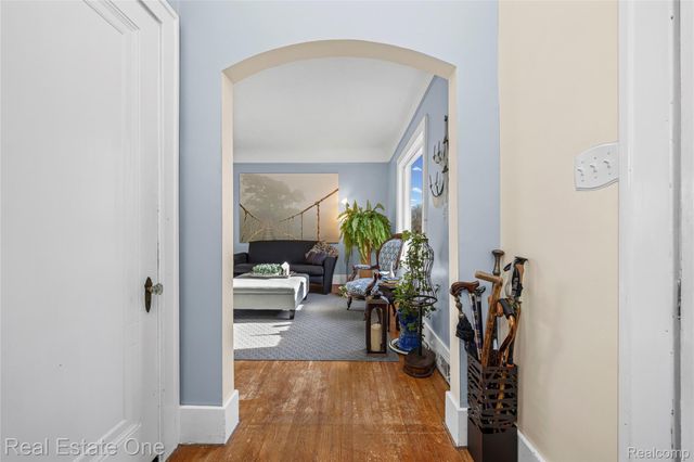 22915 13 MILE Road, St. Clair Shores, MI 48082