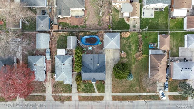 22915 13 MILE Road, St. Clair Shores, MI 48082