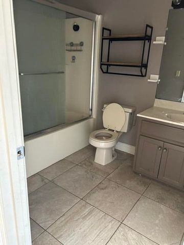 85 Addison Lane, London, KY 40741