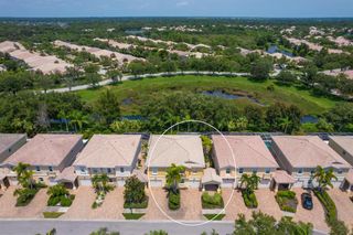7676 BERGAMO AVENUE, Sarasota, FL 34238