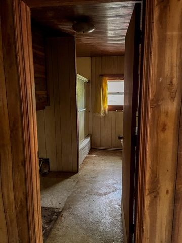 10140 County Road 6610, West Plains, MO 65775