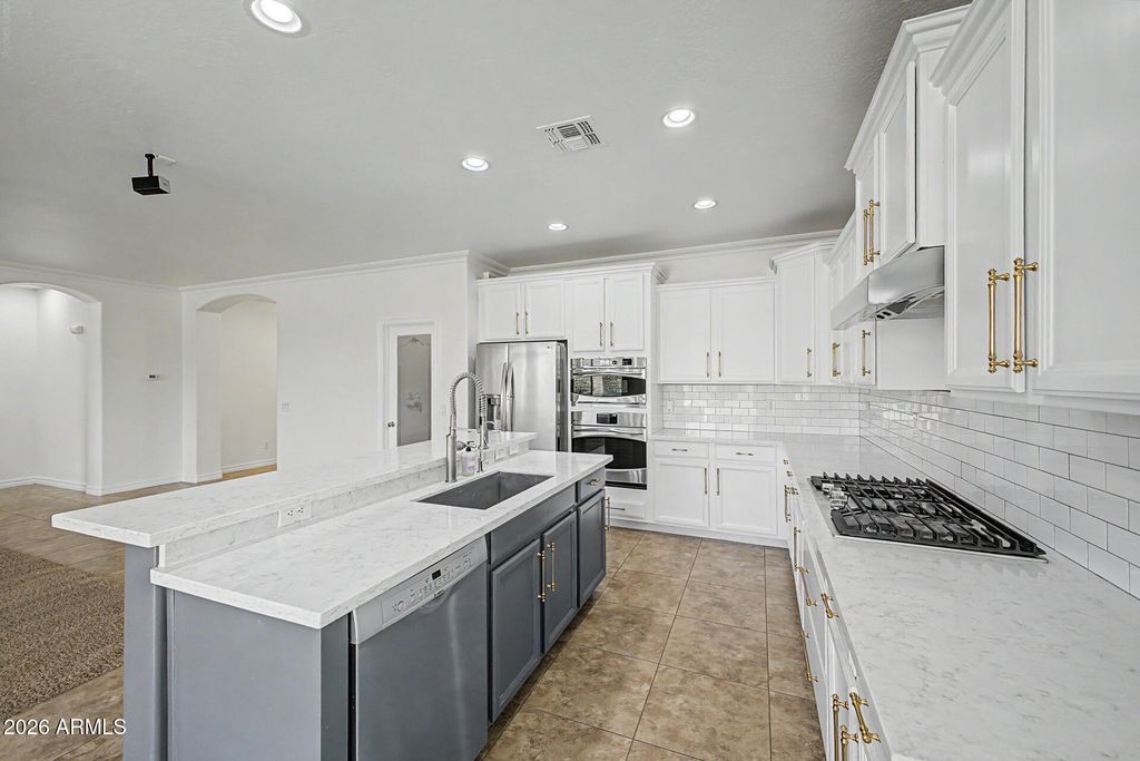 590 W POWELL Way, Chandler, AZ 85248 — photo 5