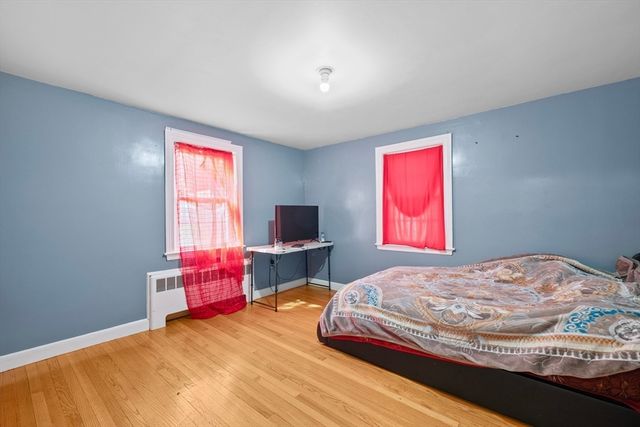 36 Irving St, Revere, MA 02151