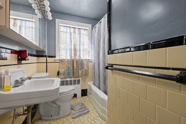 36 Irving St, Revere, MA 02151