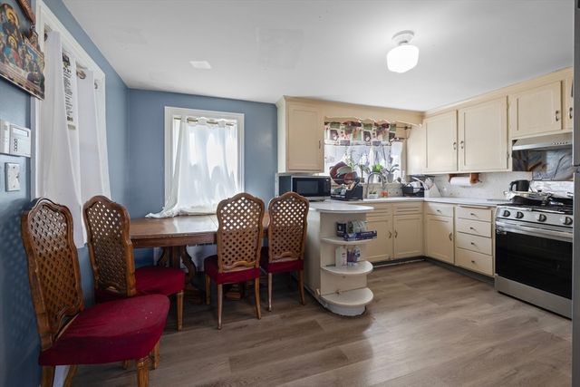 36 Irving St, Revere, MA 02151