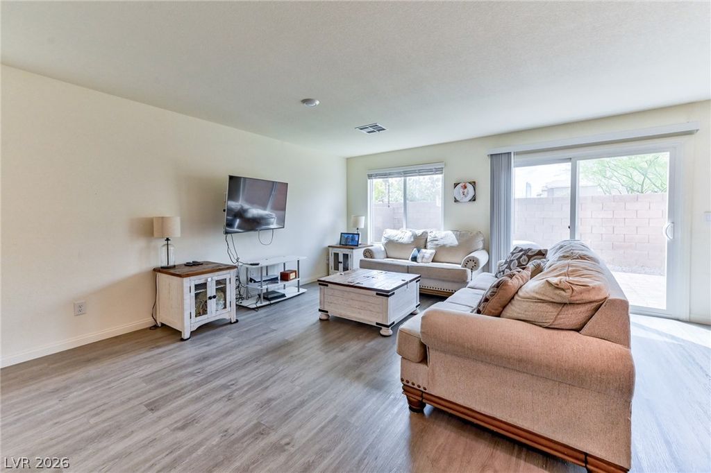 10395 Luna Mezzo Street, Las Vegas, NV 89141 — photo 4