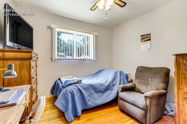 1215 Fosdick Drive, Colorado Springs, CO 80909