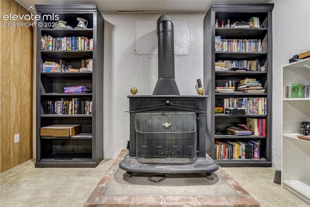 1215 Fosdick Drive, Colorado Springs, CO 80909