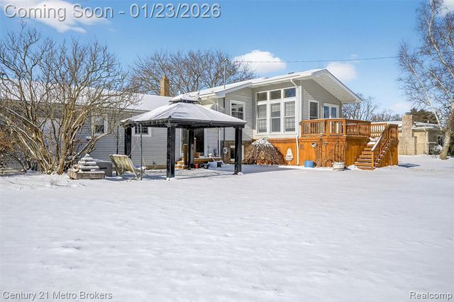 11452 Whitaker Road, Fenton, MI 48430