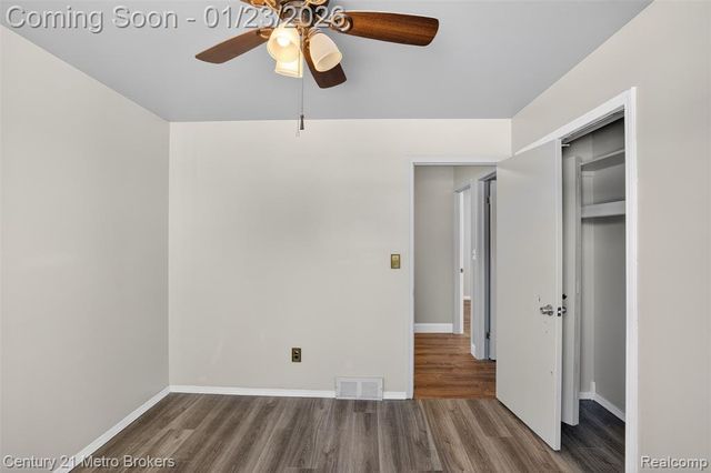 11452 Whitaker Road, Fenton, MI 48430