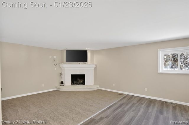 11452 Whitaker Road, Fenton, MI 48430