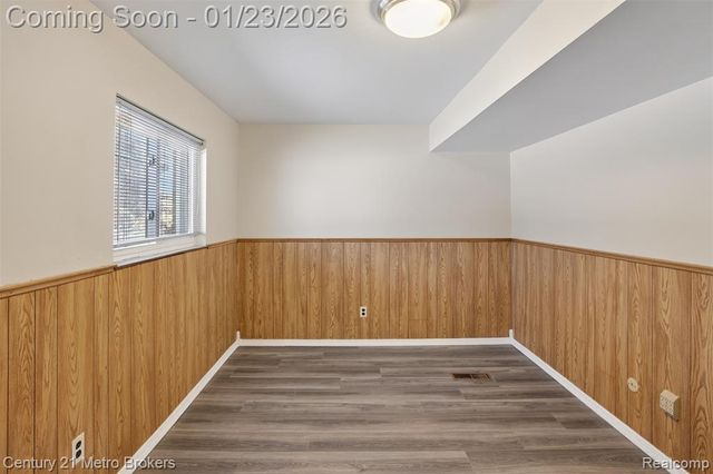 11452 Whitaker Road, Fenton, MI 48430