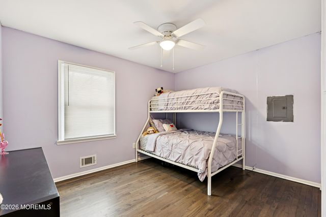 7 Thomas Street, Toms River, NJ 08753