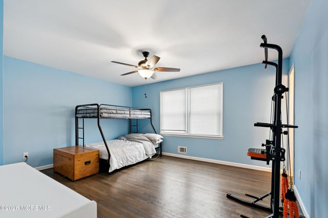 7 Thomas Street, Toms River, NJ 08753