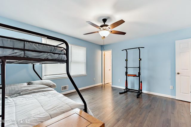 7 Thomas Street, Toms River, NJ 08753